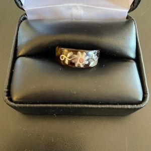 Unique Vintage Tortoiseshell with Silver inlay-Sun-Stunning!